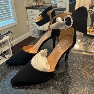 Black High Heels with Bow